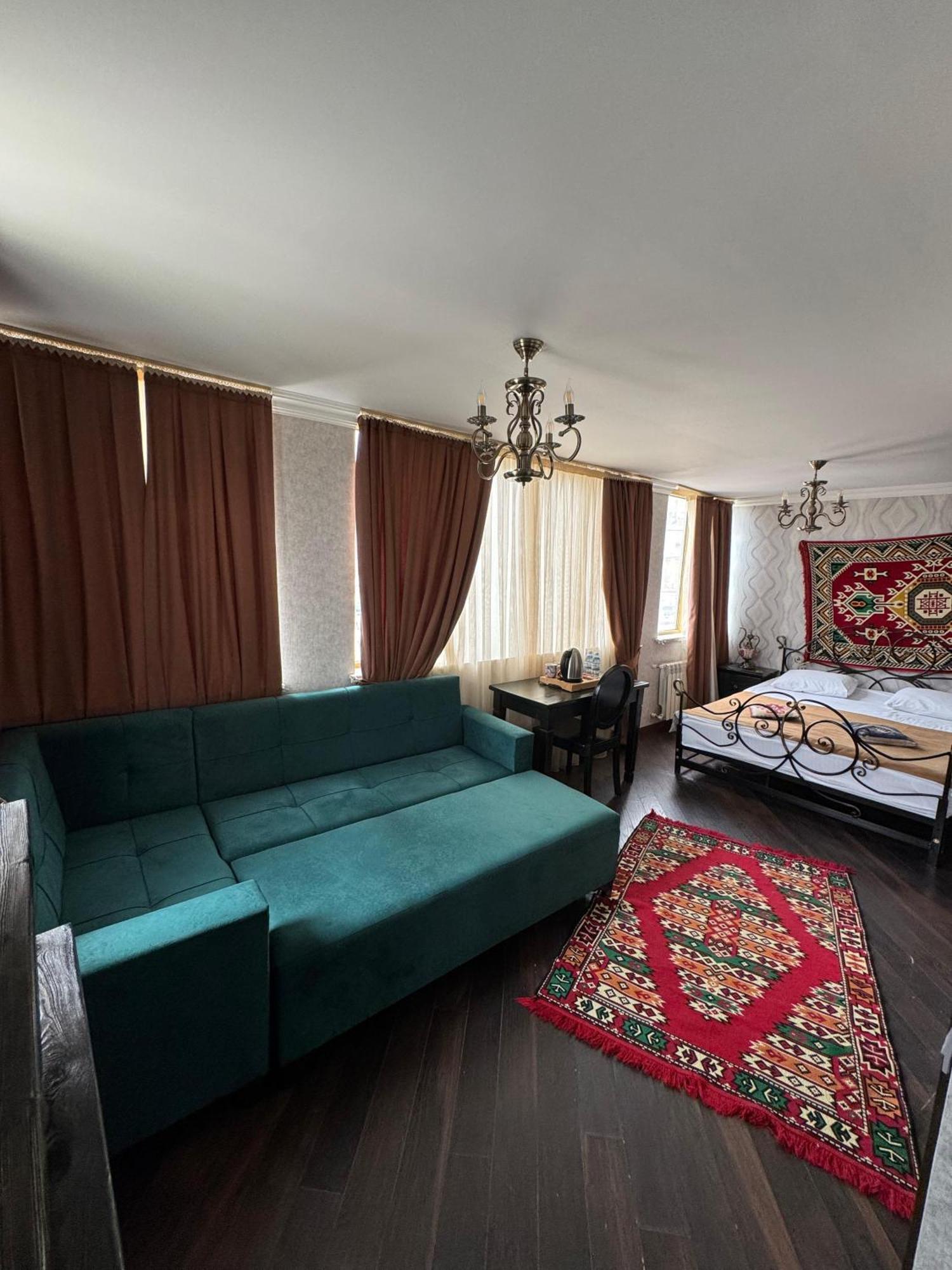 Xan Hotel Баку Екстер'єр фото